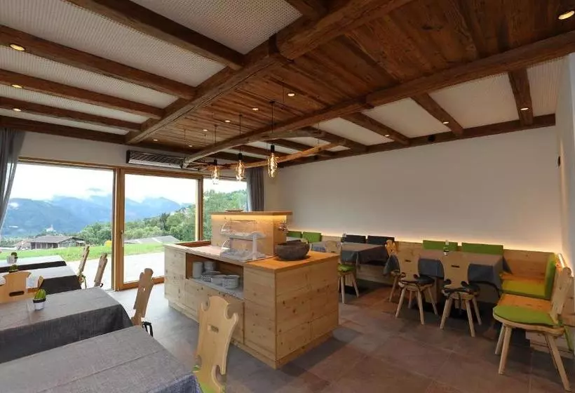 ベッドアンドブレックファースト Agriturismo Maso Schneider