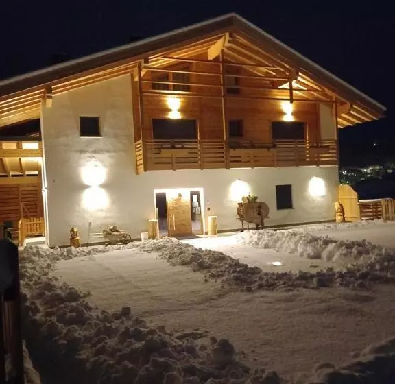 ベッドアンドブレックファースト Agriturismo Maso Schneider