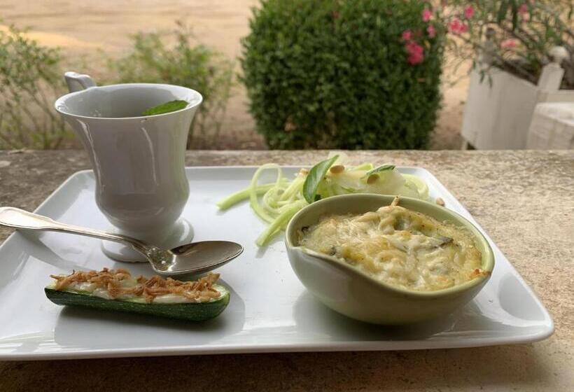 مبيت وإفطار L Abeaupiniere