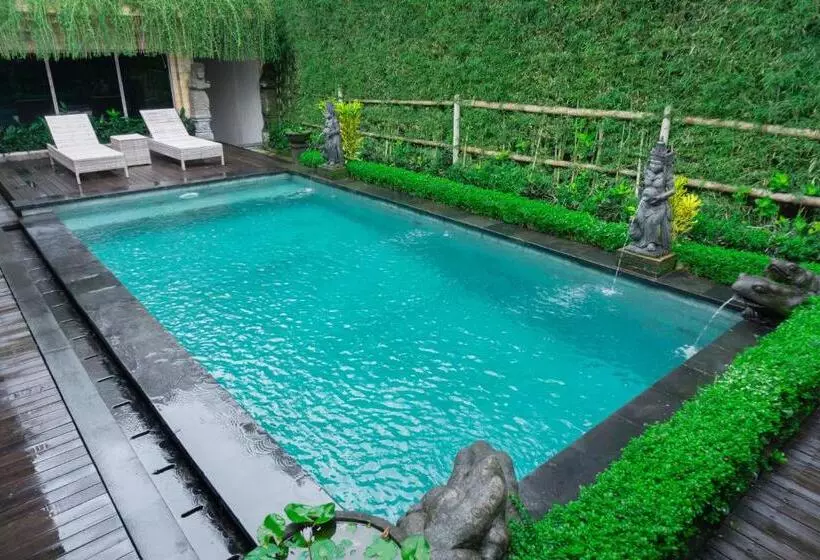 ベッドアンドブレックファースト Prayatna Villas