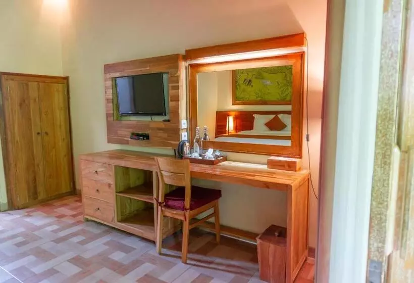 ベッドアンドブレックファースト Prayatna Villas