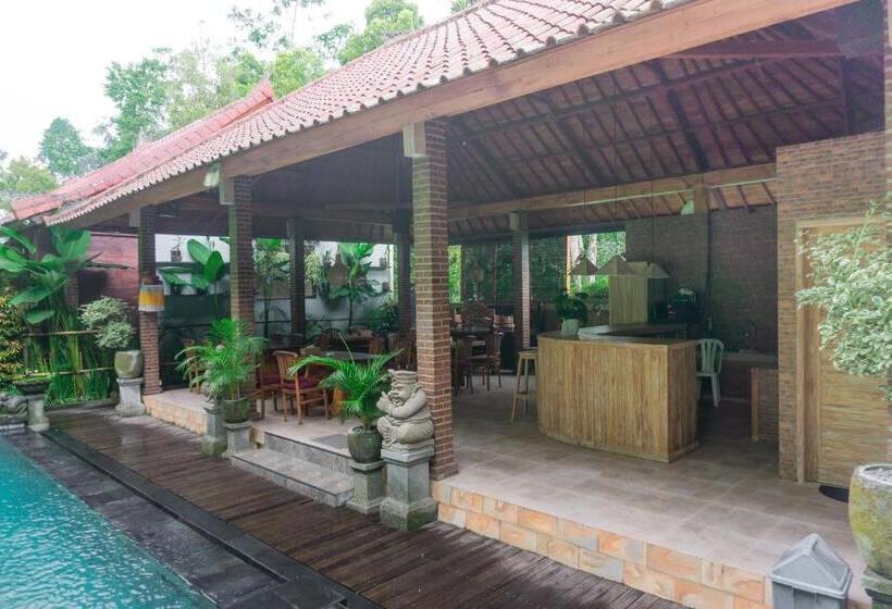 Bed and Breakfast Prayatna Villas