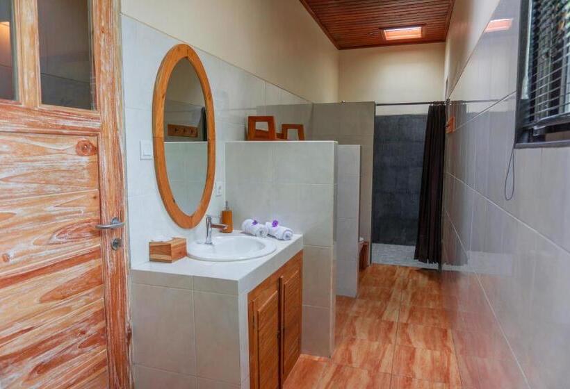 Bed and Breakfast Prayatna Villas