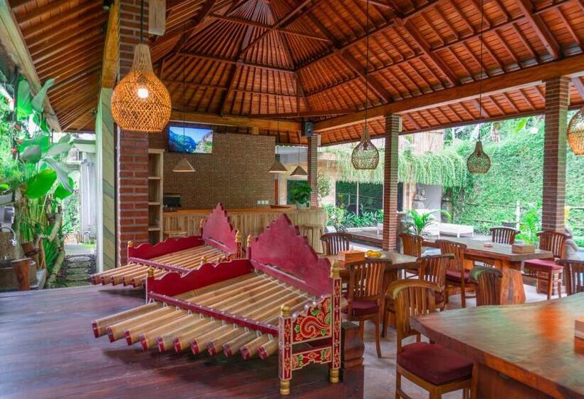 Bed and Breakfast Prayatna Villas