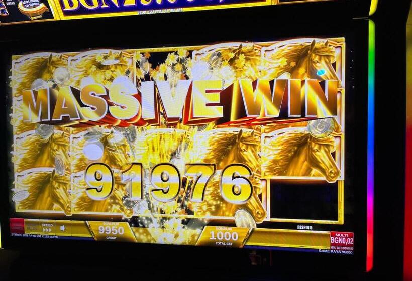 Complex Monaco Hotel & Casino