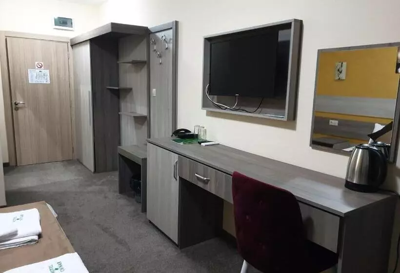 Hotelli хотел чинар кирково