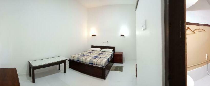 فندق Candle House