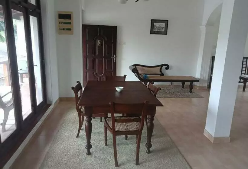 ホテル Candle House