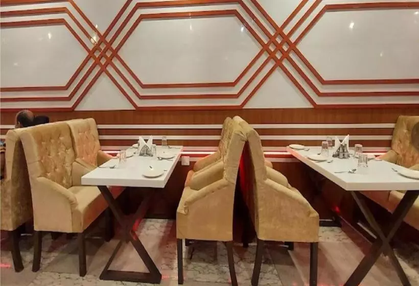 ホテル Gokul Raj By Wb S