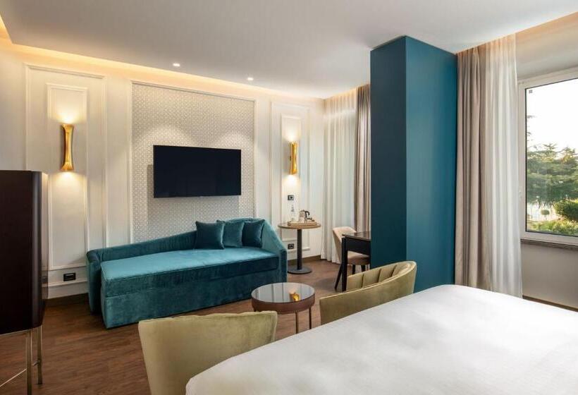 هتل Niccolo  V   Terme Dei Papi