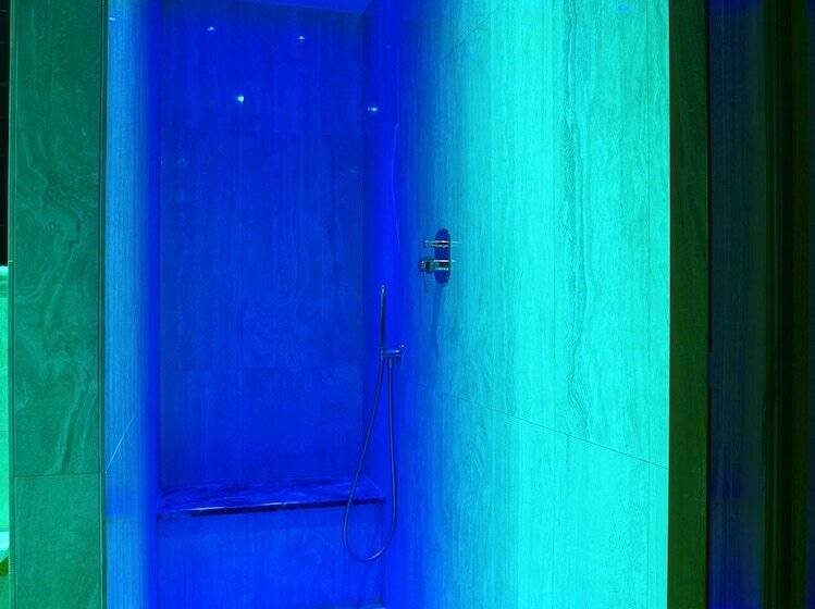 هتل Niccolo  V   Terme Dei Papi