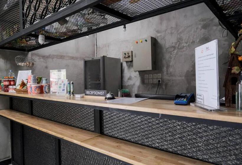 فندق Reddoorz @ Sekip Medan