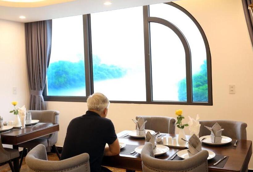 Silk River Hotel Ha Giang