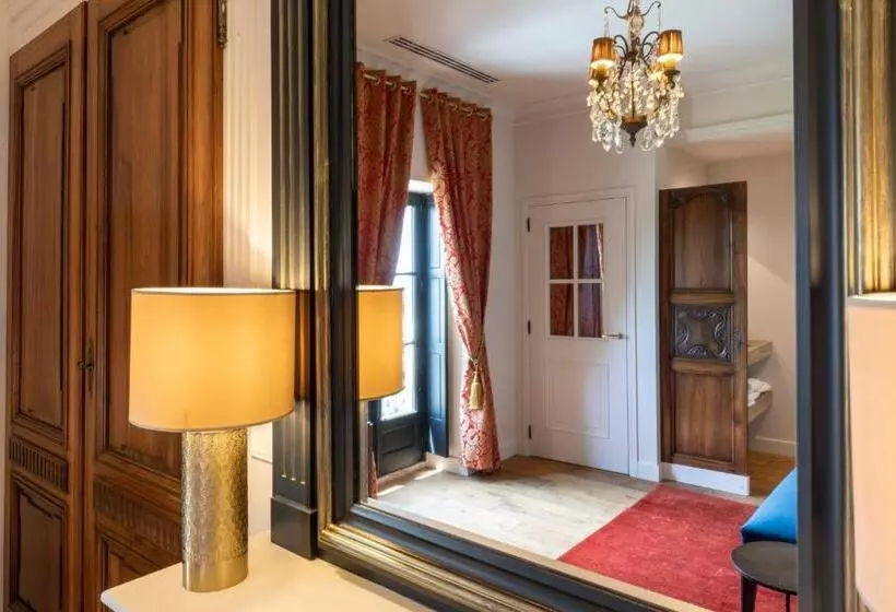 Hotelli Villa Alexandre