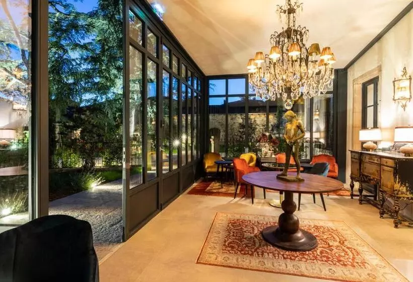 Hotelli Villa Alexandre