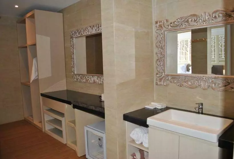 ペンション Room In Villa   Kori Maharani Villas   Suite Lagoon 6