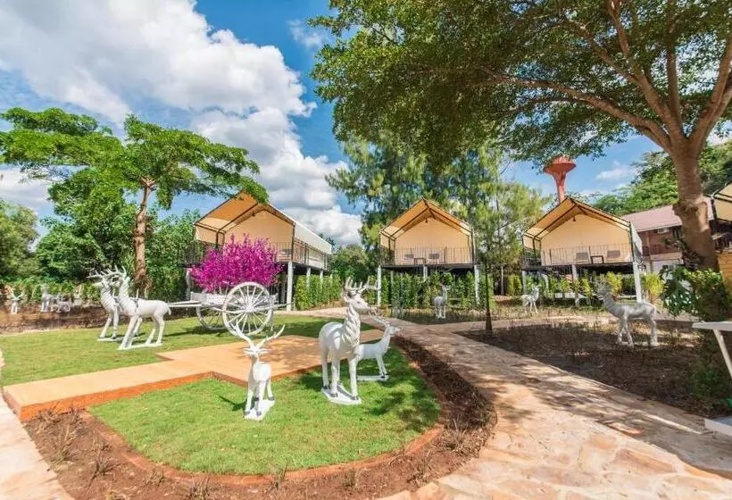 Lomakeskus Mont Blanc Base Camp Khaoyai