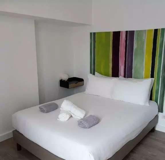 Aamiaismajoitus (B&B) L'expression