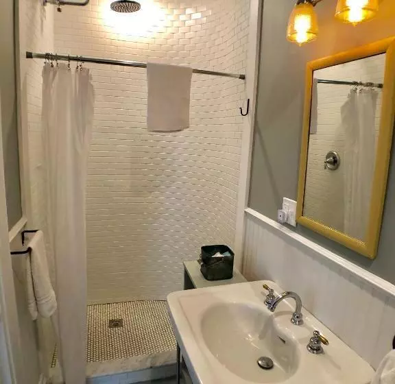 Aamiaismajoitus (B&B) Mill Pond Inn