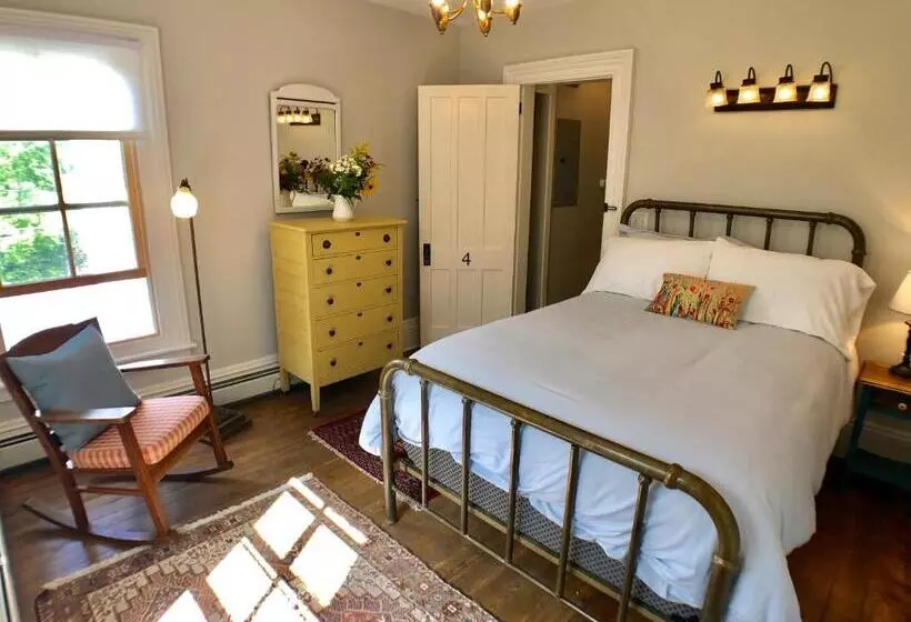 Aamiaismajoitus (B&B) Mill Pond Inn