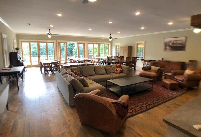 צימר Mill Pond Inn