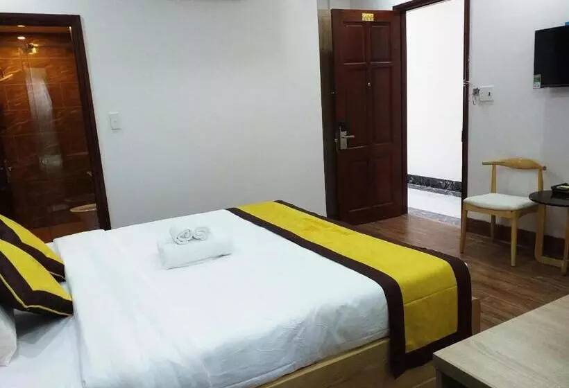 Hoàng Gia Hotel Côn đảo