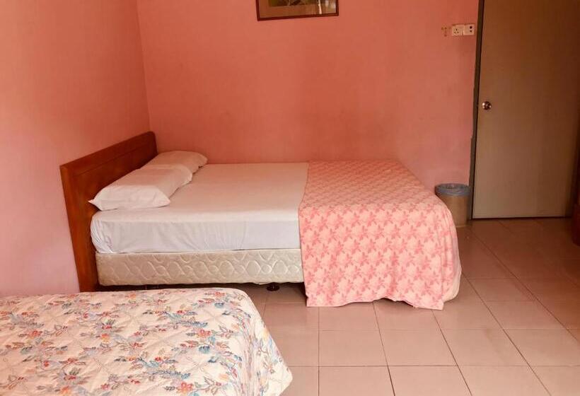 בית מלון כפרי Cahaya