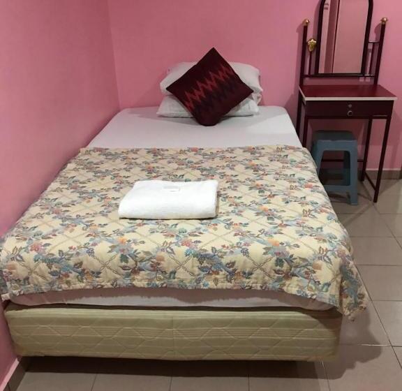 בית מלון כפרי Cahaya