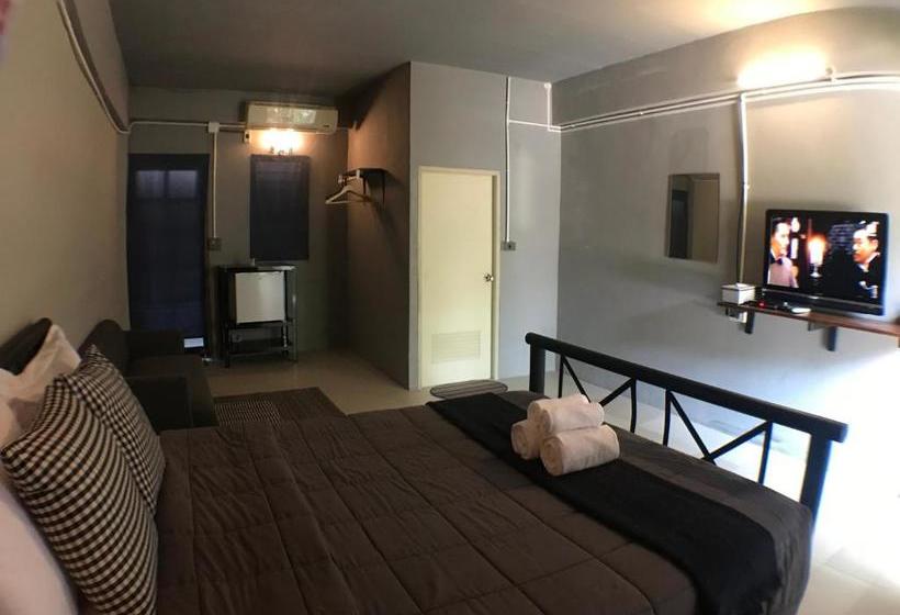 酒店 Laan Rab Lom Home & Cafe