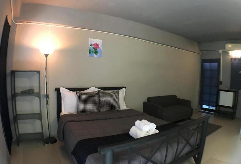 酒店 Laan Rab Lom Home & Cafe