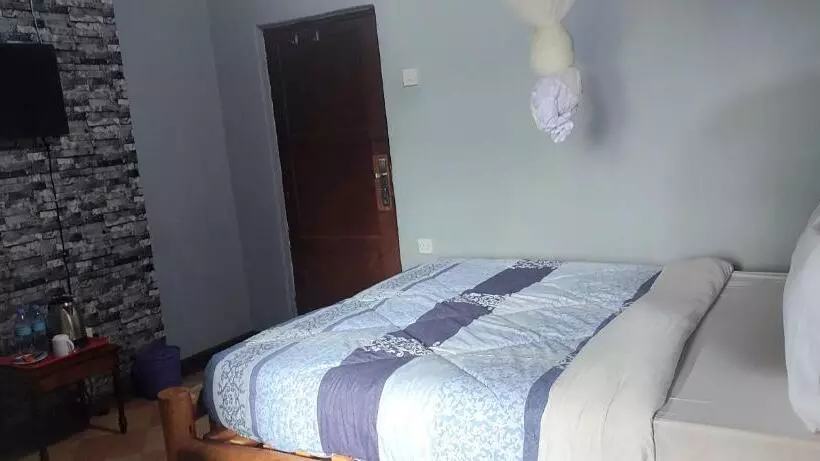 هتل Lushoto Executive Lodge