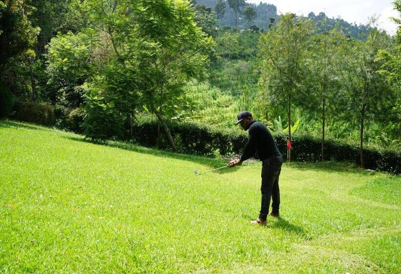 فندق Lushoto Executive Lodge