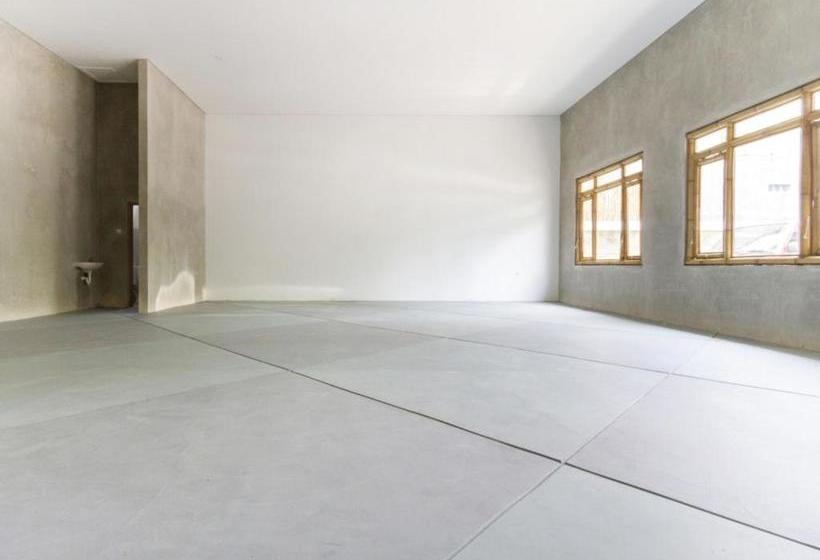 فندق Oyo 2944 Sukawana Travel Hub Guest House