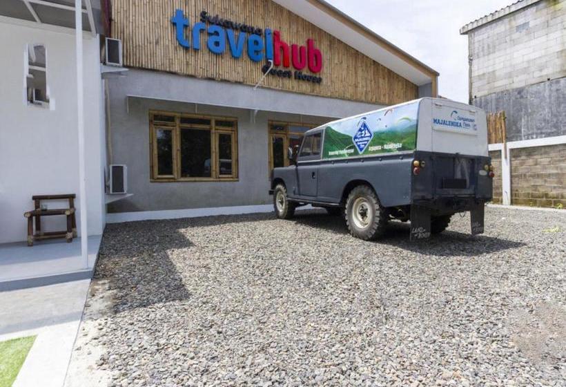 فندق Oyo 2944 Sukawana Travel Hub Guest House