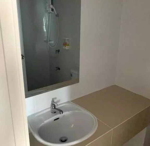 Hotelli Taragrand Donmuang Airport