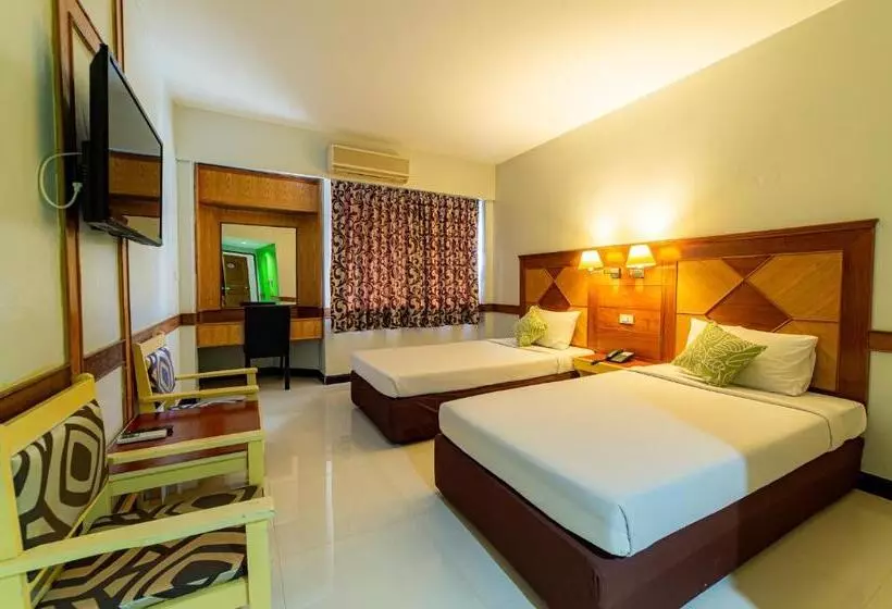 Hotelli The Holidays Hill Betong