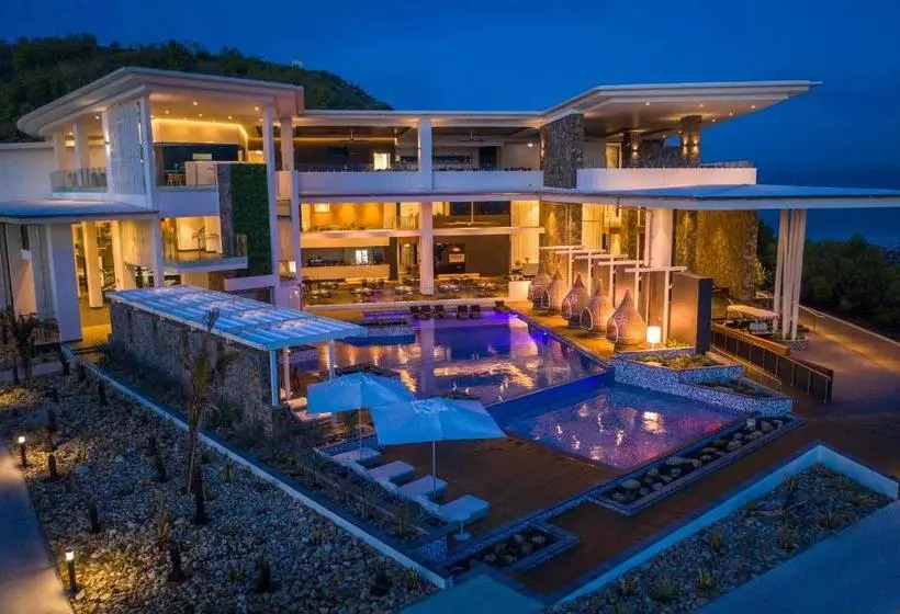 Loloata Island Resort