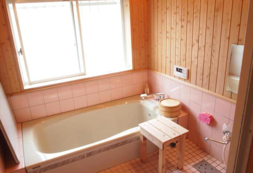 Pensão 1組限定ドッグフレンドリー&イギリス料理 Laughing Dogs Villa