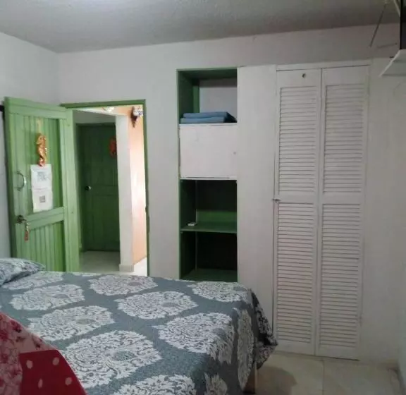 ペンション Posada Green Sea San Luis