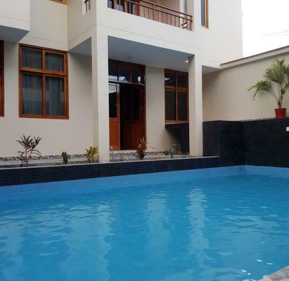 펜션 Hostal La Maison Canadiense