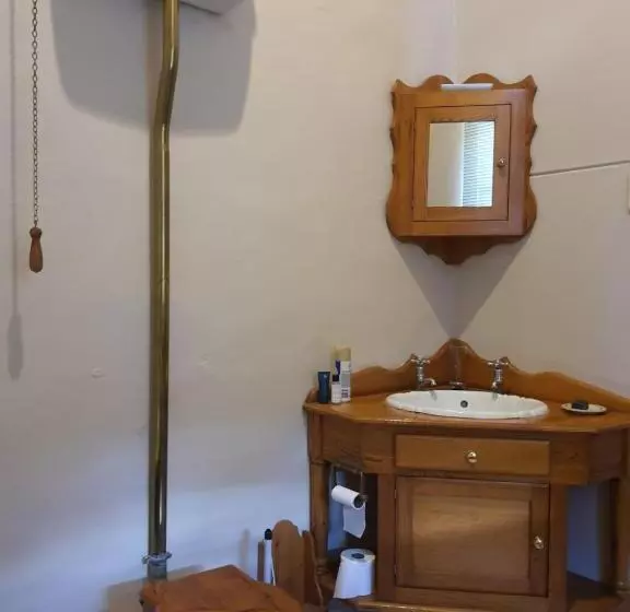 Majatalo Lord Fraser Guest House