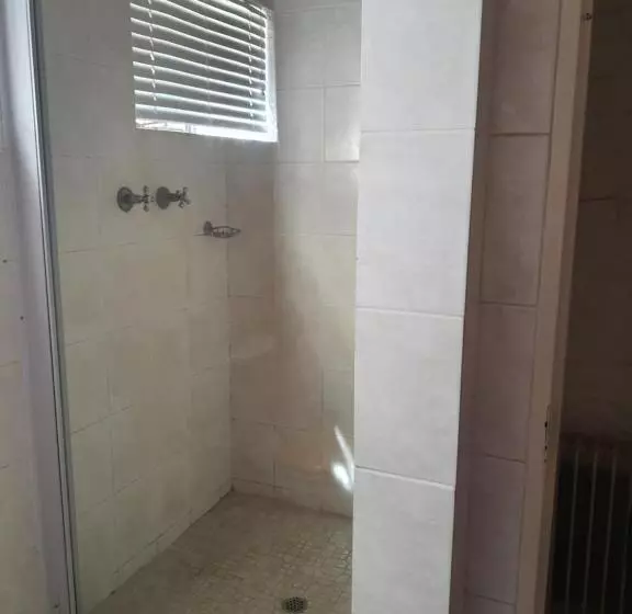 Majatalo Lord Fraser Guest House