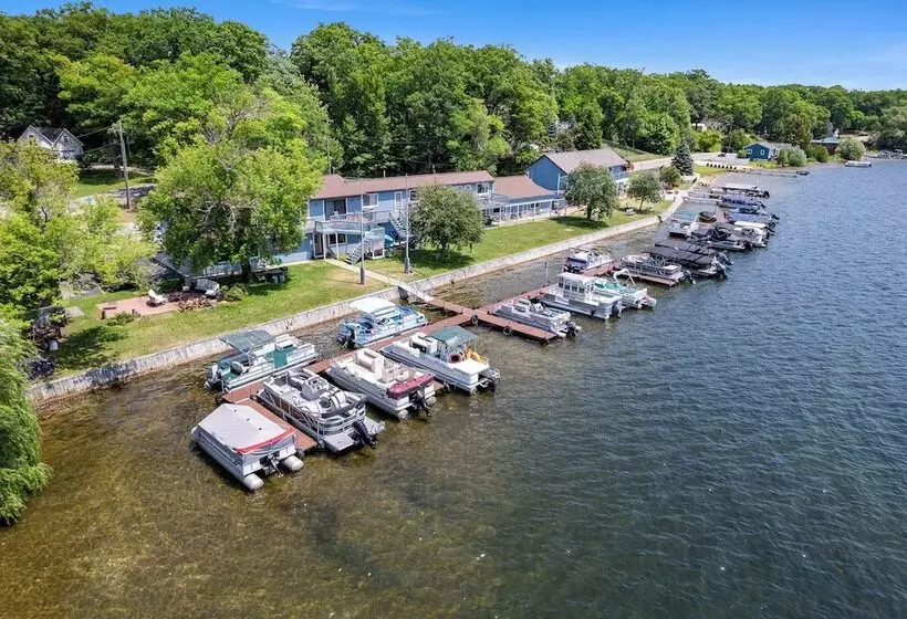 Hotelli Fife Lake Lodge