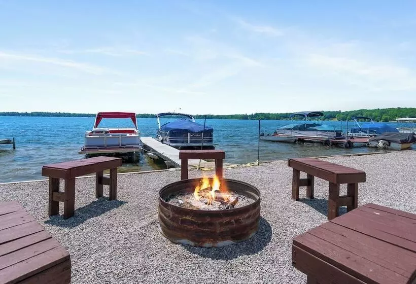 Hotelli Fife Lake Lodge