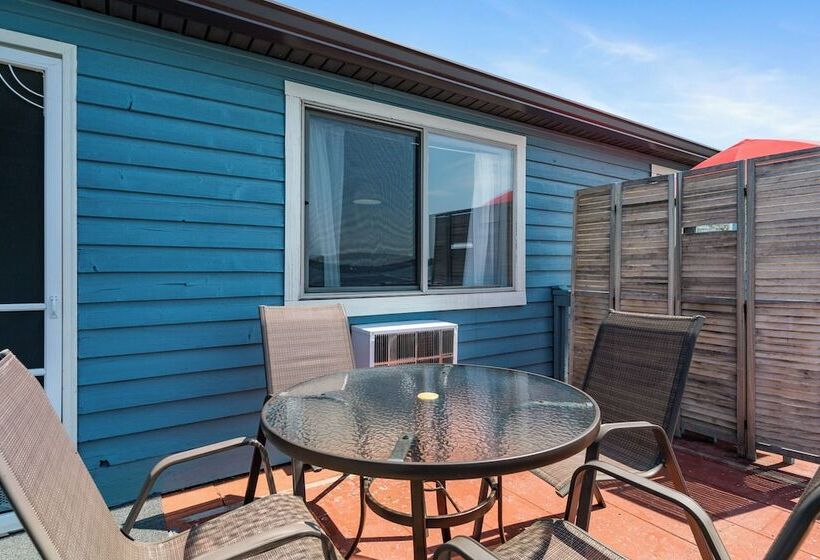 فندق Fife Lake Lodge