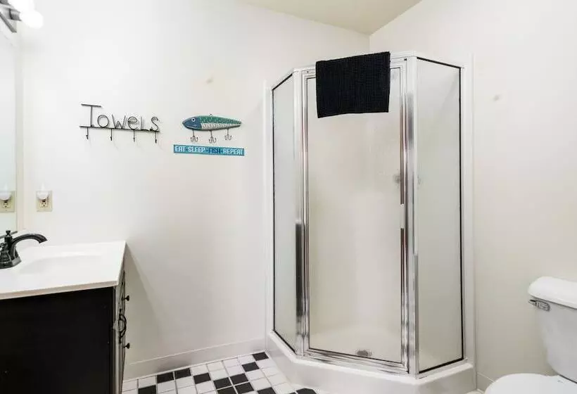 Hotelli Fife Lake Lodge