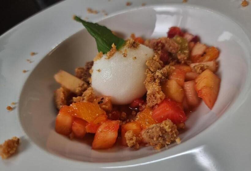 Отель La Collina Degli Ulivi