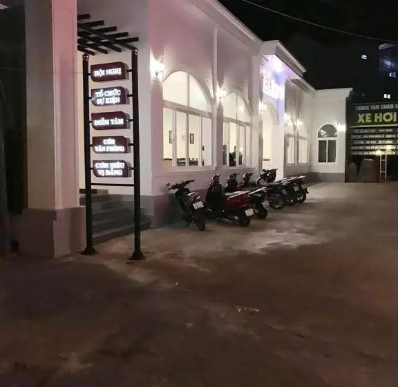 هتل Nhà Khách T284