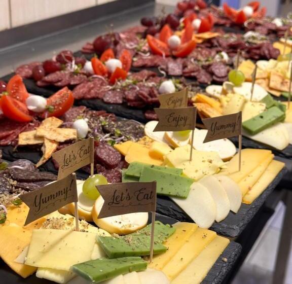 酒店 Oppium Restaurant & Garden