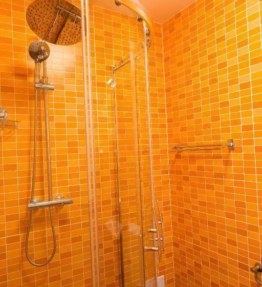 Hotelli Pensiune Confort Morosanu